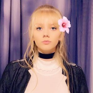 Meet your Posher, Jet